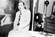 Charles Franklin Moss in his studio